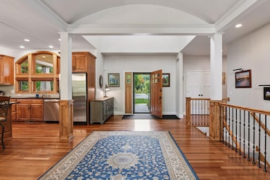 6040 Oakview Ct, Excelsior, MN 55331 - photo 3