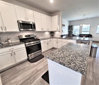 24018 Farmstead Dr, Hockley, TX 77447 - photo 2