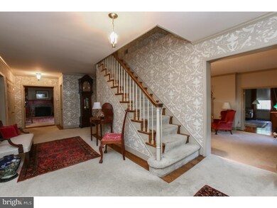 212 Hempstead Ln, Wallingford, PA 19086 - photo 2