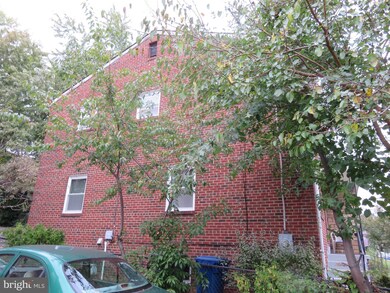 102 W Taylor Run Pkwy, Alexandria, VA 22314 - photo 5