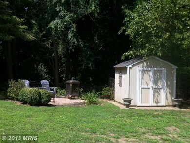 221 N 18th St, Purcellville, VA 20132 - photo 7