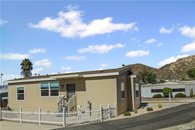 1700 S State St unit 19, Hemet, CA 92543 - photo 2