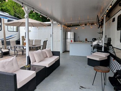 Brand New outdoor kitchen