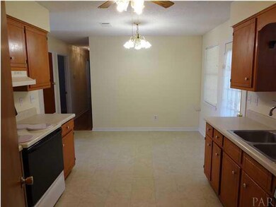 Extremely nice eat in galley kitchen