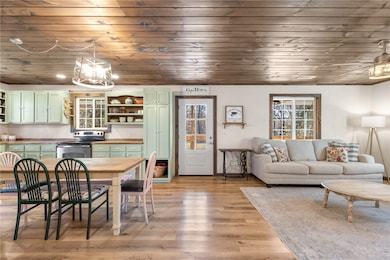 4715 County Road 811, Green Forest, AR 72638 - photo 3