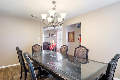 9331 Garfield Park Ln, Houston, TX 77075 - photo 5