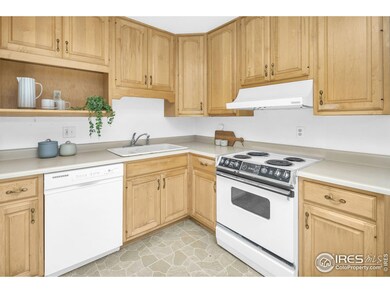 305 S 36th St, Boulder, CO 80305 - photo 7