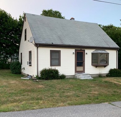 2 Will Ann Cir, Riverside, RI 02915 - photo 3