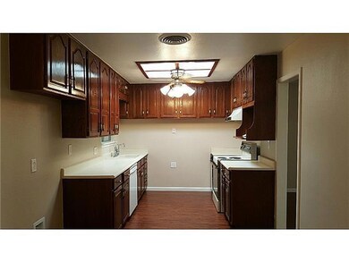 10206 Sugarberry Dr, El Paso, TX 79925 - photo 5