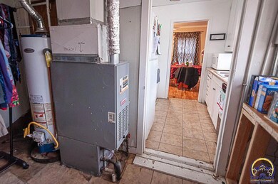 1160 SW High Ave, Topeka, KS 66604 - photo 4