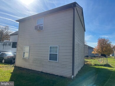 271 & 273 Shirley Dr, Harleysville, PA 19438 - photo 4