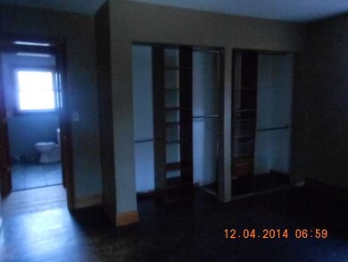 279 Melody Ln, Carpentersville, IL 60110 - photo 7