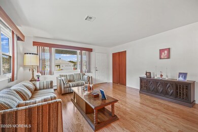 39 Fontana St, Toms River, NJ 08757 - photo 7