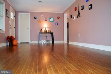 4919 Klee Mill Rd S, Sykesville, MD 21784 - photo 2