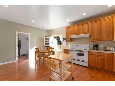 27 Cedar Springs Rd, Trout Lake, WA 98650 - photo 6