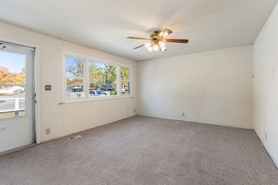 1905 Rainbow View, Urbana, IL 61802 - photo 5