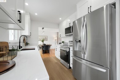 4847 Dunkirk Ave, Oakland, CA 94605 - photo 3