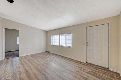 Living Room; 10'9