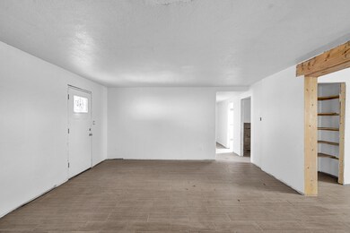 11971 Coker Rd, Socorro, TX 79927 - photo 6