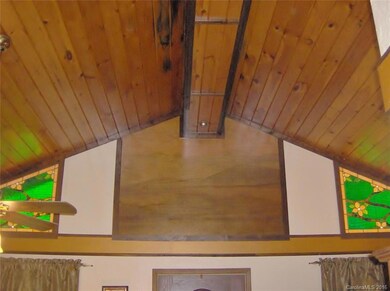 267 Leisure Ln, Burnsville, NC 28714 - photo 6