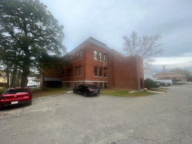 593 Main St unit 102, Leominster, MA 01453 - photo 4