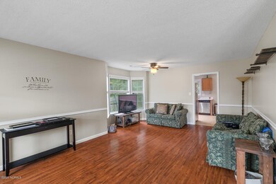 109 Bethesda St, Jacksonville, NC 28546 - photo 6