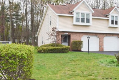 3011 Squire Blvd, Slingerlands, NY 12159 - photo 2