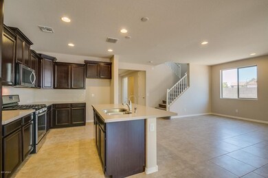 Laveen-22