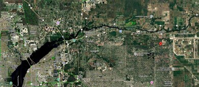 Just 30 mins to Downtown Fort Myers River District