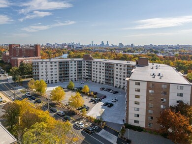Charles River Towers unit 626, Watertown, MA 02472 - photo 2