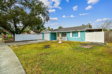 unlisted-address, Tampa, FL 33618 - photo 3