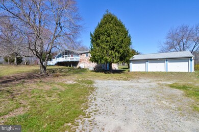 19161 Stoney Point Rd, King George, VA 22485 - photo 2