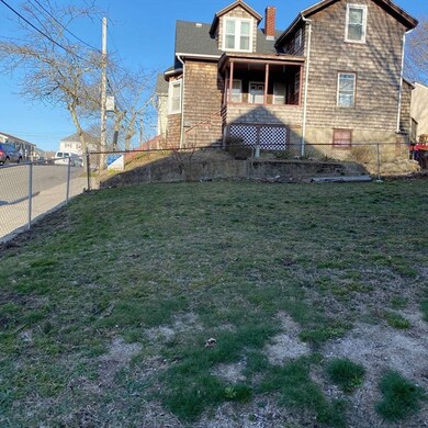 913 Rodman St unit 3S, Fall River, MA 02721 - photo 2