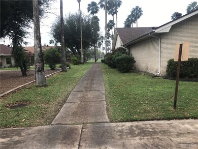 413 Country Club Dr, Alamo, TX 78516 - photo 5