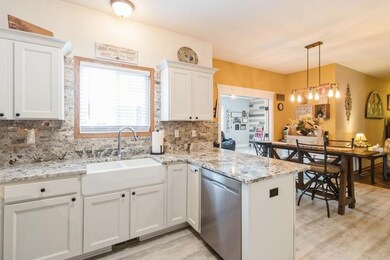 1504 Cedar Dr, Adel, IA 50003 - photo 6