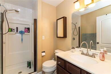 823 E 19th St N, Newton, IA 50208 - photo 6