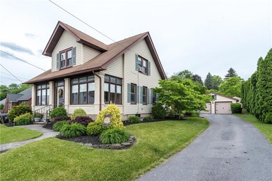 4211 Roosevelt St, Whitehall, PA 18052 - photo 2