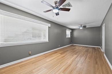 1311 Oak St, Anahuac, TX 77514 - photo 7