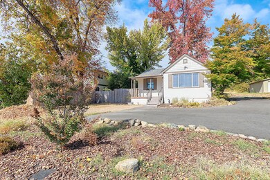 4-web-or-mls-2072-ne-fairview-ave