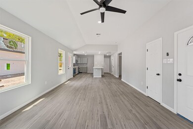 5205 Westbrook Rd, Houston, TX 77016 - photo 3