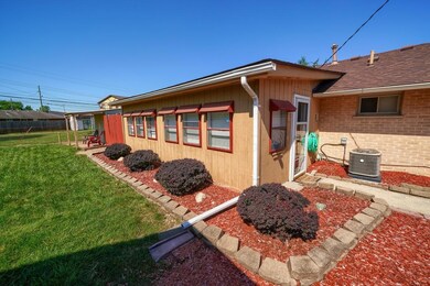 3417 Michael Ct, Columbus, OH 43204 - photo 4