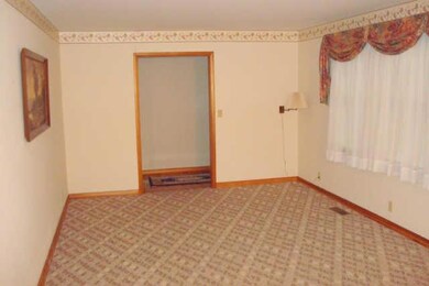 515 Deery St, Shelbyville, TN 37160 - photo 7