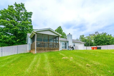 305 Dawson Ln, Radcliff, KY 40160 - photo 6