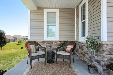 1421 SW Sapperton Rd, Raymore, MO 64083 - photo 4