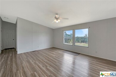 545 Armadillo Ln, Copperas Cove, TX 76522 - photo 4