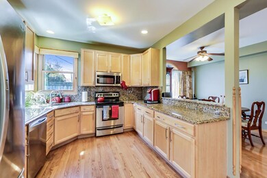 166 E Lake St unit E, Elmhurst, IL 60126 - photo 7