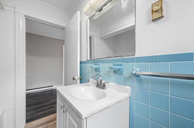 50 Ruggles St unit 3, Franklin, MA 02038 - photo 6