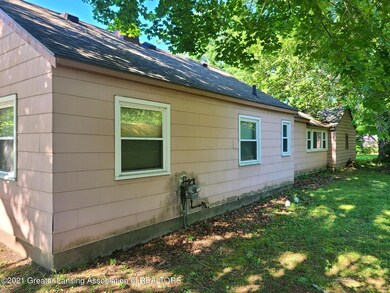 1032 Regent St, Lansing, MI 48912 - photo 2