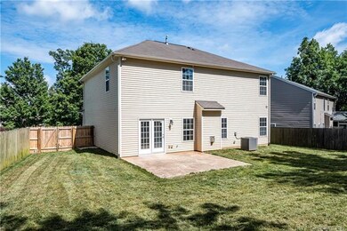 4220 Lawrence Daniel Dr, Matthews, NC 28104 - photo 4