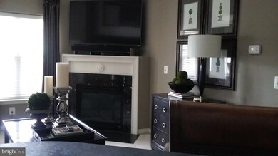 304 Wyndham Cir unit L, Owings Mills, MD 21117 - photo 5